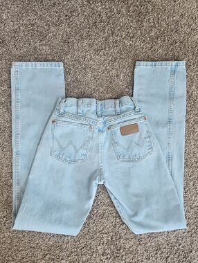 Light Wash Women's High-Rise Jeans - Wrangler